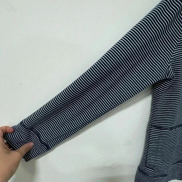 Kansas Pullover, State of Mind, Navy and White, Size Small, Soft Top, EUC - Picture 8 of 9